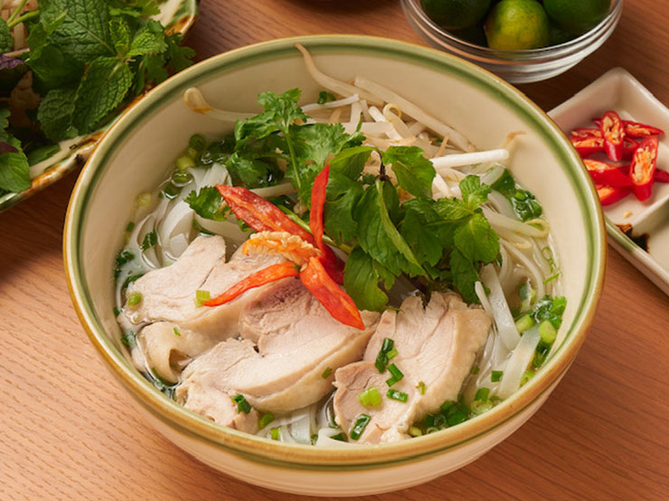 ブンガー(鳥肉入り温かい米粉麺)